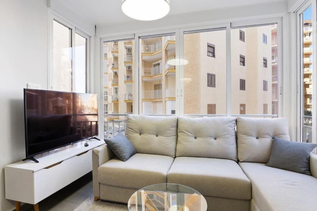 Studio Torravieja On Playa Del Cura Торевиеха Екстериор снимка