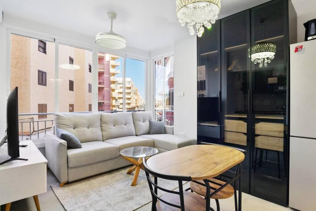 Studio Torravieja On Playa Del Cura Торевиеха Екстериор снимка