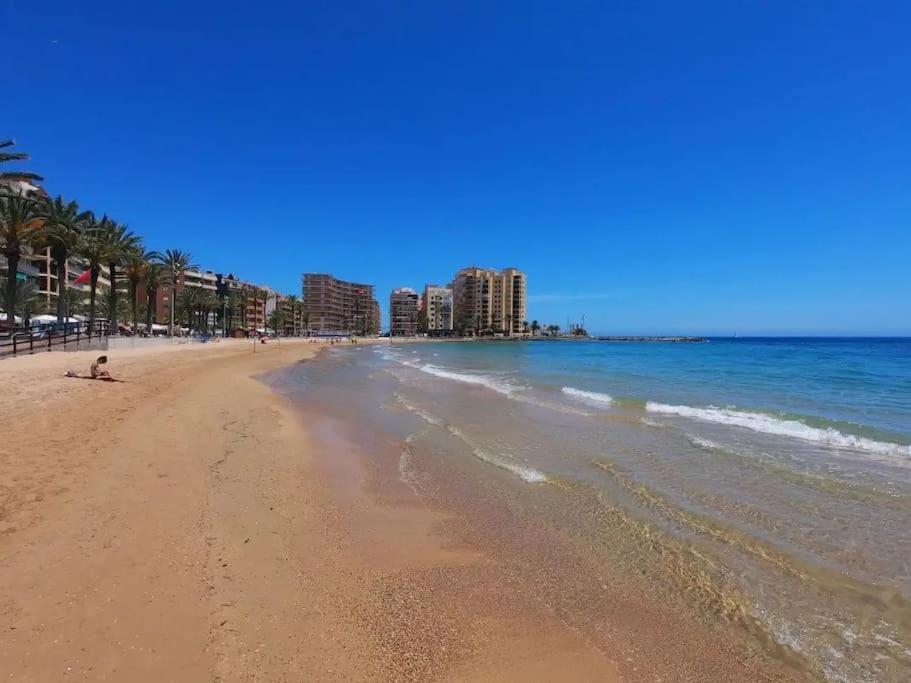 Studio Torravieja On Playa Del Cura Торевиеха Екстериор снимка
